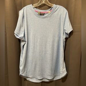 Eddie Bauer women’s work out short sleeve top. Size XL